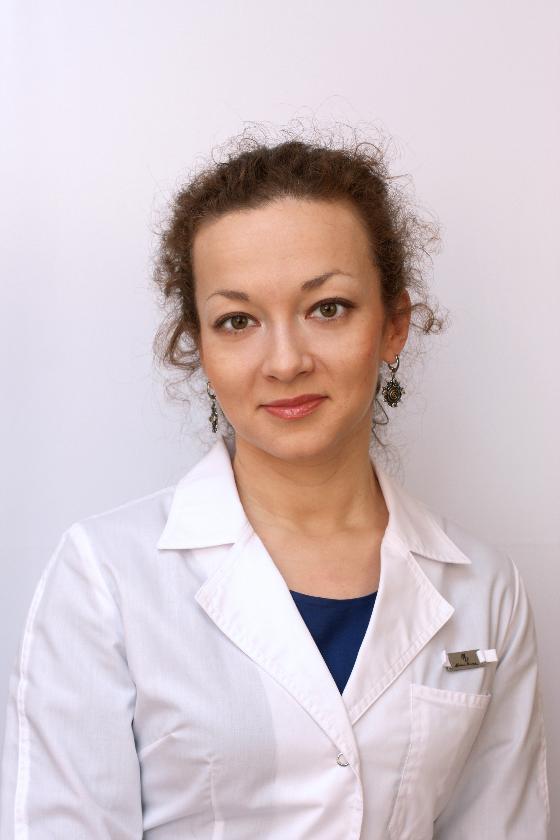 Kamila Khalmatova.jpg